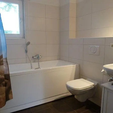 Fewo-16-2-s-ferienwohnung-in-graal-mueritz * Graal-Mueritz